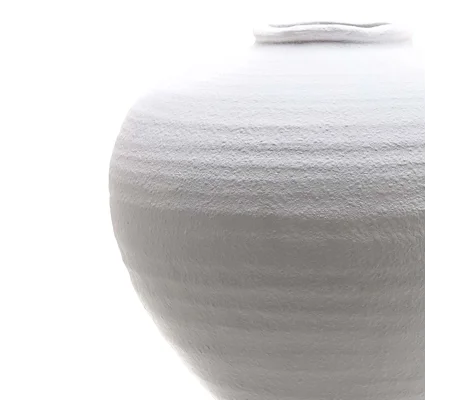 Regola Matt White Ceramic Vase