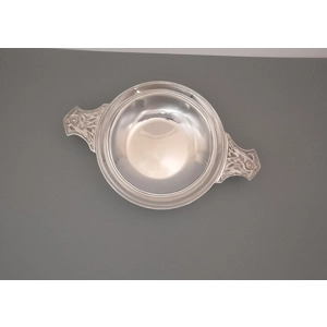 Wonderful Sterling Silver Quaich with Celtic Design Handles - Hallmarked London 1941 Wonderful Sterling Silver Quaich with Celtic Design Handles - Hallmarked London 1941