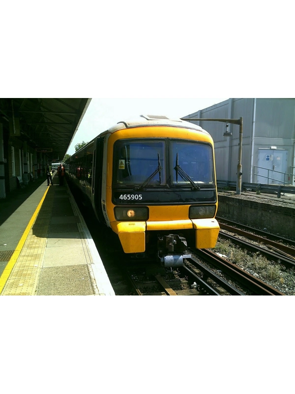 465905 south eastern 4 car train at ramsgate station 20th of july 2019