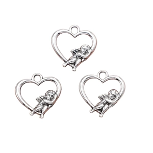 5 x Angel Heart Metal Pendant Charms