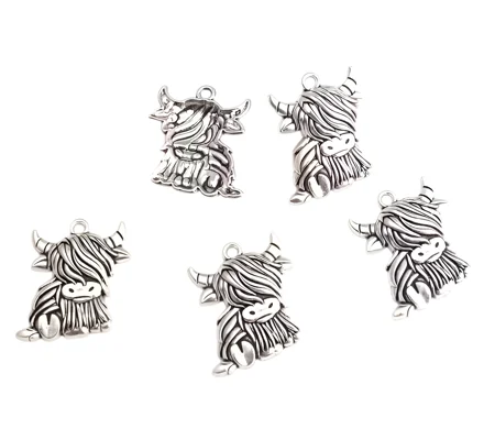 4 x Highland Cow Metal Charms for Jewelery or Phone Charms