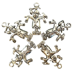 5 x Scarecrow Metal Charms,