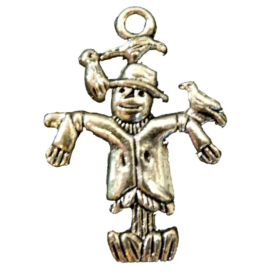 Scarecrow metal charm Single
