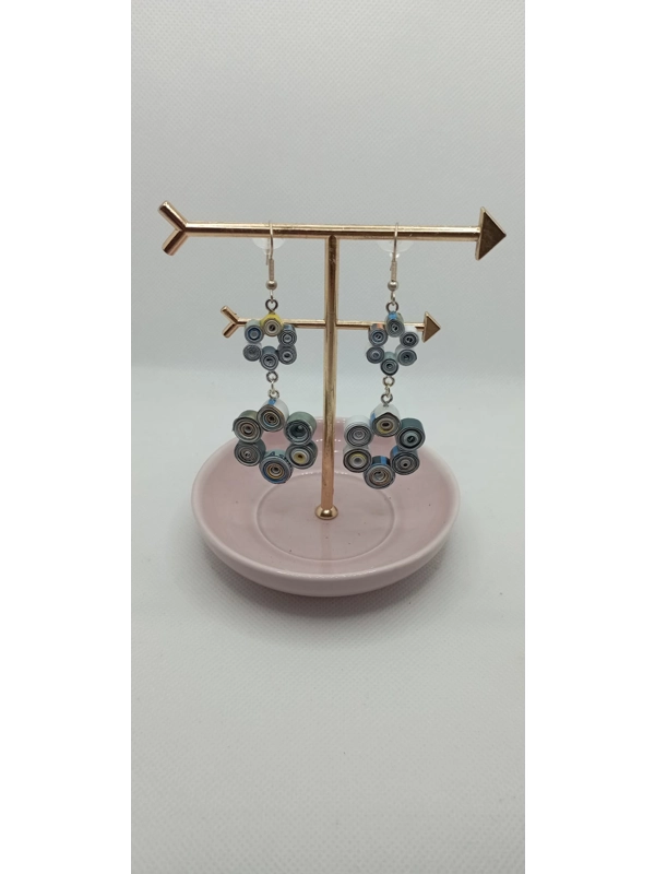 Quilling flower pendant earrings