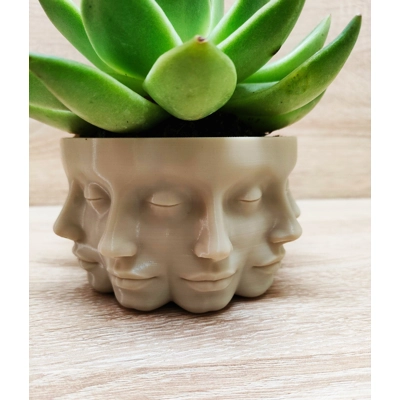 Γλάστρα Βάζο με Πολλαπλά Πρόσωπα / Polyface, 3D Εκτυπωμένη.. Γλάστρα Βάζο με Πολλαπλά Πρόσωπα / Polyface, 3D Εκτυπωμένη..