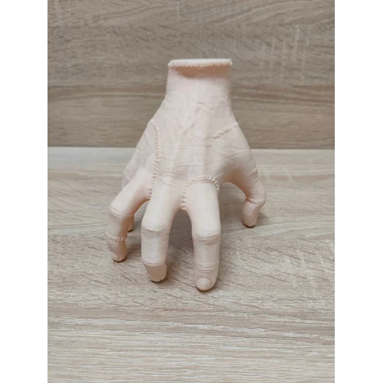 The Thing 3d εκτυπωμένο αντικείμενο εμπνευσμένο από τη σειρά “Wednesday” χέρι “Thing"