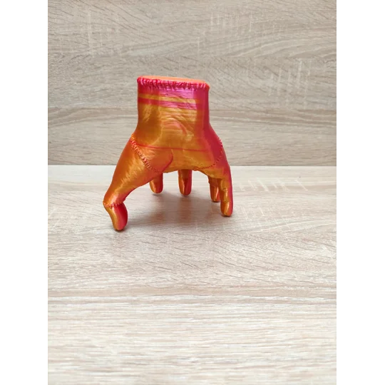 Thing 3d εκτυπωμένο αντικείμενο εμπνευσμένο από τη σειρά “Wednesday” χέρι “Thing"