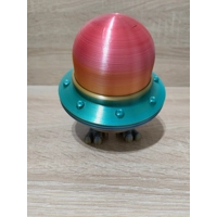Αστείο παιχνίδι fidget UFO με πόδια - Πολύχρωμο 3D εκτυπωμένο παιχνίδι - κινούμενο fidget