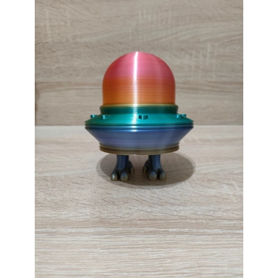 Αστείο παιχνίδι fidget UFO με πόδια - Πολύχρωμο 3D εκτυπωμ.. Αστείο παιχνίδι fidget UFO με πόδια - Πολύχρωμο 3D εκτυπωμ..