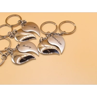 Σετ Μπρελόκ Ζευγαριού Προσαρμοσμένο Μπρελόκ Καρδιάς Εξατομικευμένο Σετ Μπρελόκ Ζευγαριού 2 Τεμαχίων