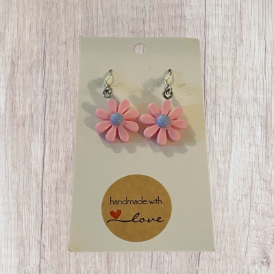 Pink flower daisy earrings Pink flower daisy earrings