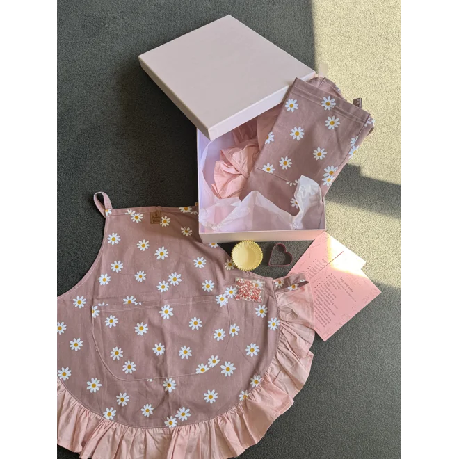 Additional Image for Matching Aprons combo