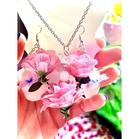 Bloom of Adoriation
