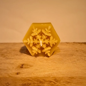 100% Beeswax Candle (Snowflake)