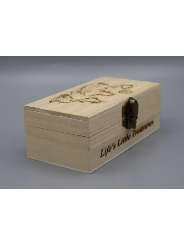 World map gift box