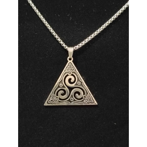 Celtic Knot Necklace
