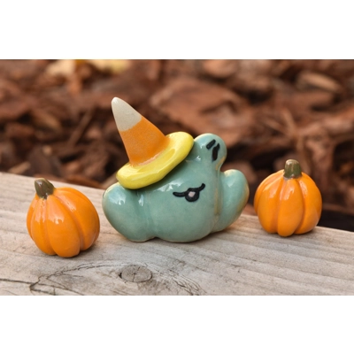 Witch Frog (Candy Corn Hat) Witch Frog (Candy Corn Hat)