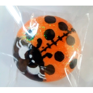 A Hug in a Bug Pocket Hug