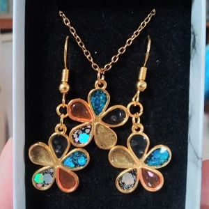 Necklace And Earrings Set In a Flower  Handmade With Reiki And EMF Protection