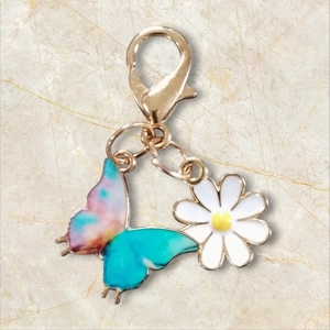 Beautiful Butterfly And Daisy Keyring/Handbag Charm