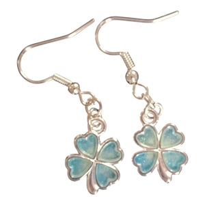Handmade earrings clover shaped pastel greens