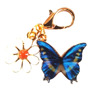 Beautiful Blue butterfly and daisy Keyring/Handbag Charm