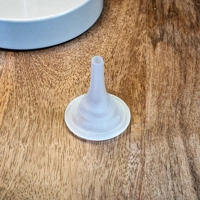 Kitty Funnel - Medium (32 mm)