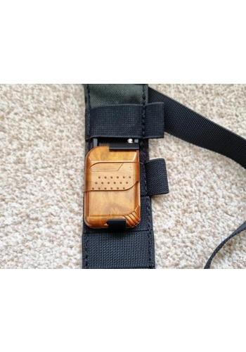 Remote MOLLE clip