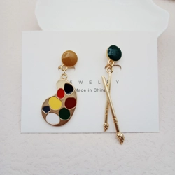 Brush and palette dangle earrings - Clip / Needle