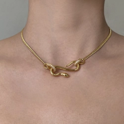 Stylish snake necklace