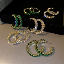 Zircon C shape earrings