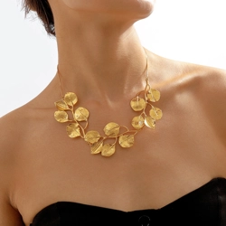 Stunning leaves design necklace with matching drop earrings