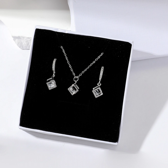 Additional Image for Open cube design necklace with matching earrings