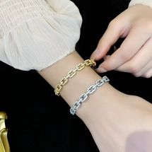Glam zircon cuff bangle