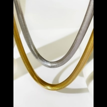 Roman style necklace