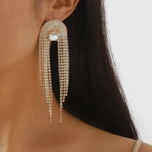 Glam rhinestone drop ea..