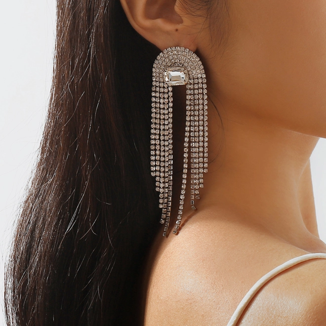 Additional Image for Glam rhinestone drop earrings