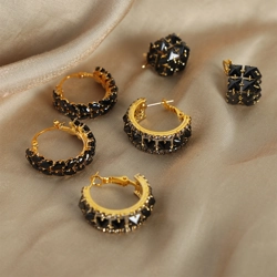 Hoop earrings with zircon detail - Diamond / Wheat / Square