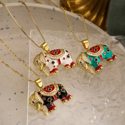 Necklace with retro elephant pendant