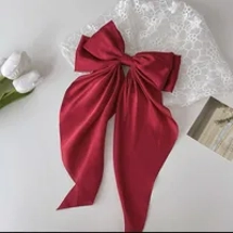 Plain coloured big bow ..