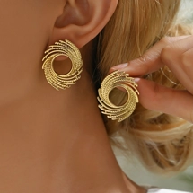 Elegant geometric desig..