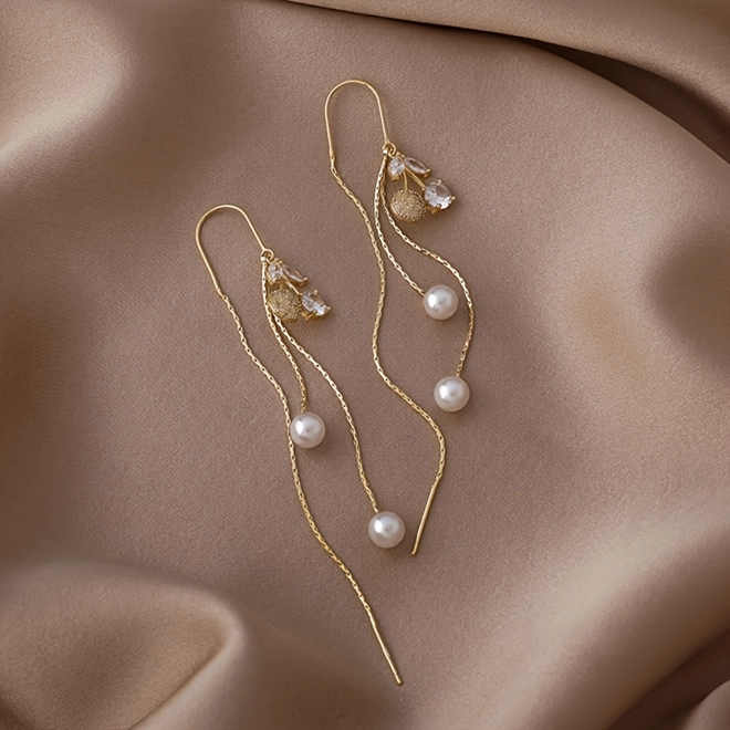 Additional Image for Cherry design ear threader with rhinestone and artificial pearl detail
