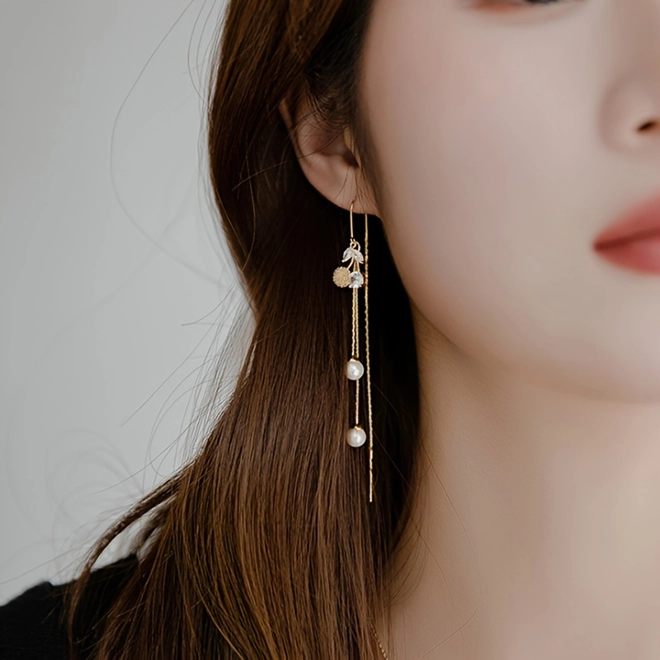 Additional Image for Cherry design ear threader with rhinestone and artificial pearl detail