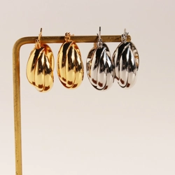 Elegant three layer U shape earrings
