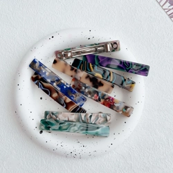 Simple slim hair clip