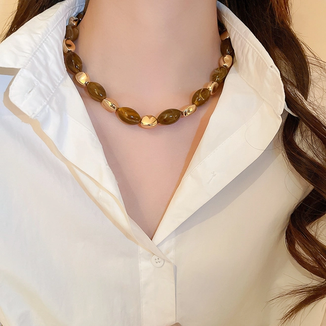 Additional Image for Oval beads necklace