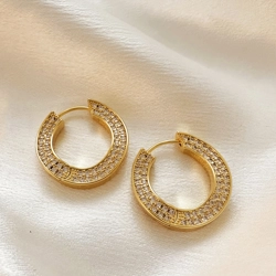 Thick irregular hoop earrings