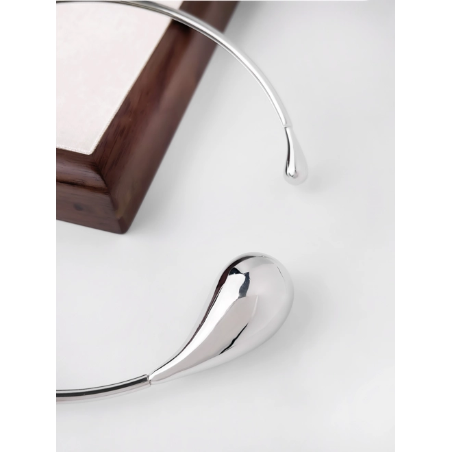 Additional Image for Japenese style open choker with water droplet detail