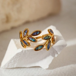 Leaf design open ring