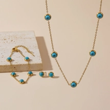 Retro style bracelet an..